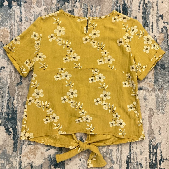 A13 Yellow Floral Blouse Daisy Embroidered Front Tie Top Short Sleeve sz Small - Picture 7 of 12